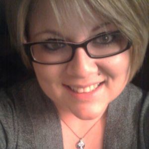 Meet your Posher, Danae